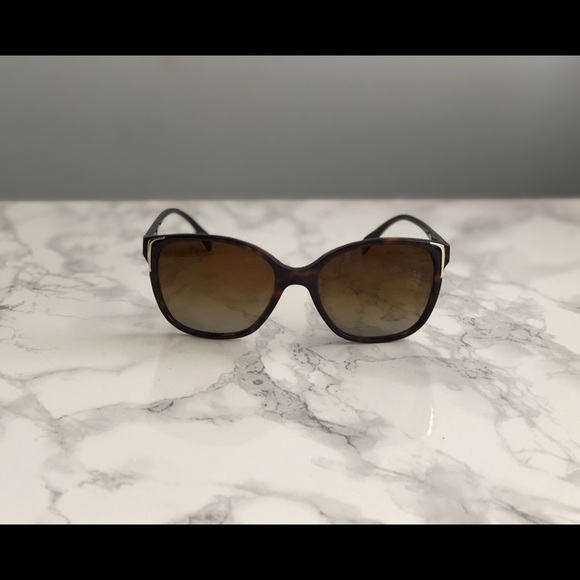 ♦️SOLD♦️Prada PR 01OS Sunglasses - Picture 6 of 7